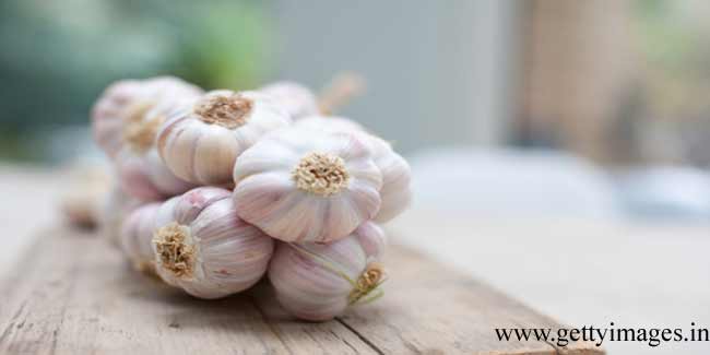 Lung Cancer Halved with Raw Garlic